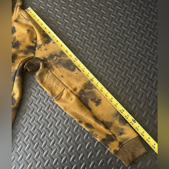 I ❤️ this hoodie. Sold on EBay! Lululemon Textured Tech Sz Small Training - Picture 11 of 11